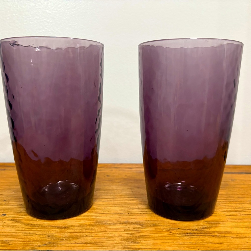 VTG Studio Bormioli Rocco Hammered Amethyst Glasses Set of 6 (4 short, 2 tall) - Picture 3 of 7
